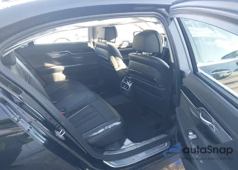 2020 BMW 750I xDrive from USA, damaged, VIN WBA7U2C07LGM27033